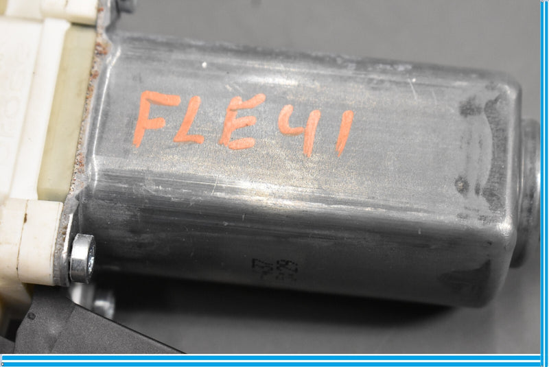 Load image into Gallery viewer, 12-18 Mercedes CLS550 W218 Front Left Driver Door Window Motor Oem
