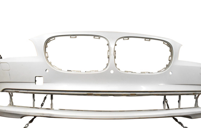 Load image into Gallery viewer, 09-12 BMW 750i Series Front Bumper Cover Panel Assembly White 51117251630 OEM
