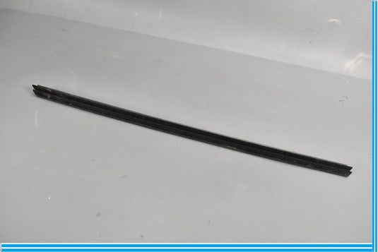 18-20 Jaguar E-Pace Front Right Door Window Inner Weatherstrip Seal Oem