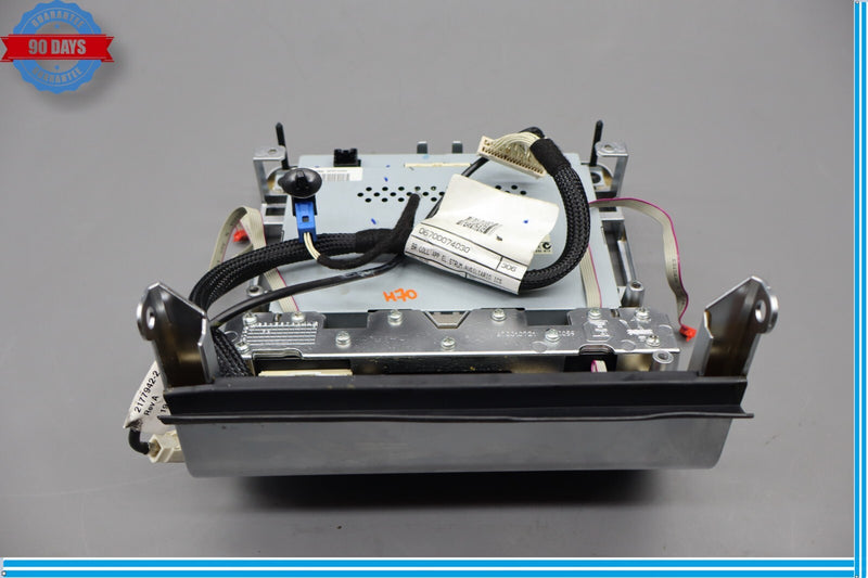 Load image into Gallery viewer, 14-17 Maserati Quattro Front Display Monitor And Radio Receiver CD Player Oem
