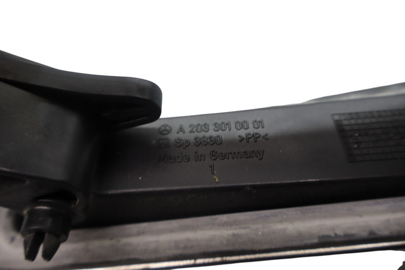Load image into Gallery viewer, 03-06 Mercedes R230 SL500 CLK500 Gas Acceleration Pedal A2033010001 Oem
