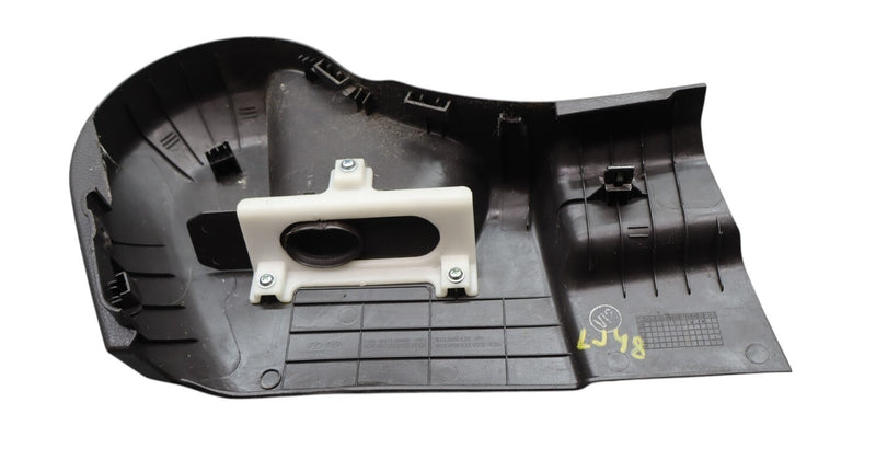 Load image into Gallery viewer, 11-13 Hyundai Equus Front Left Diver Side Seat Trim Cover 881713N600 Oem
