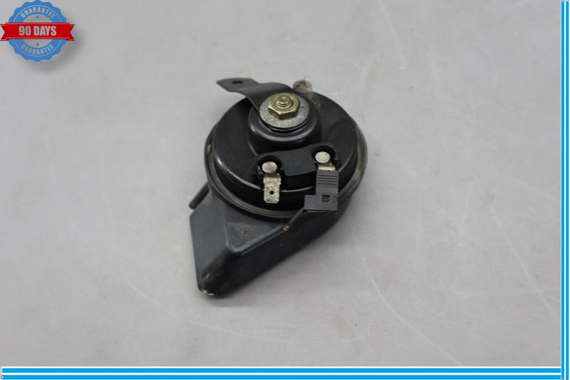 Load image into Gallery viewer, 03-06 Mercedes R230 SL500 SL600 Front Left Side High Tone Pitch Horn Oem
