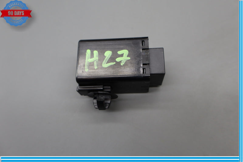 Load image into Gallery viewer, 15-19 Hyundai Genesis Sedan G80 Relay Stop Signal Control Module Unit ECU Oem
