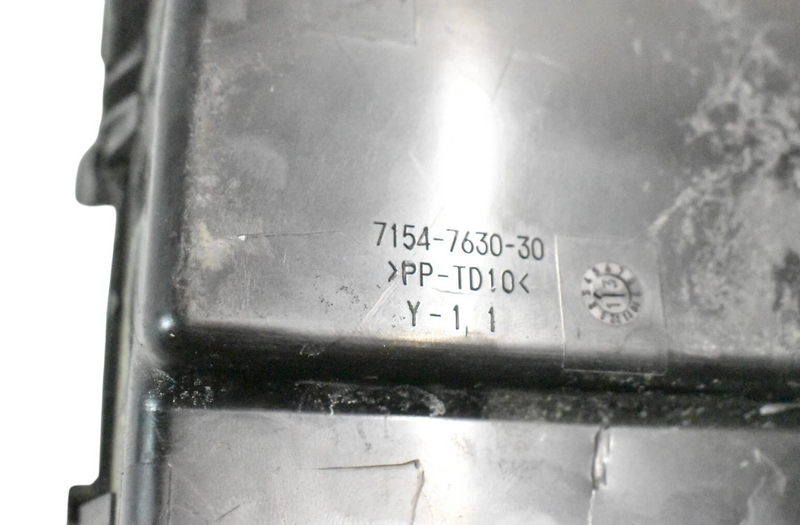 Load image into Gallery viewer, 14-16  Maserati Quattroporte M156 S 3.0L Engine Bay Fuse Box 7154763030 Oem
