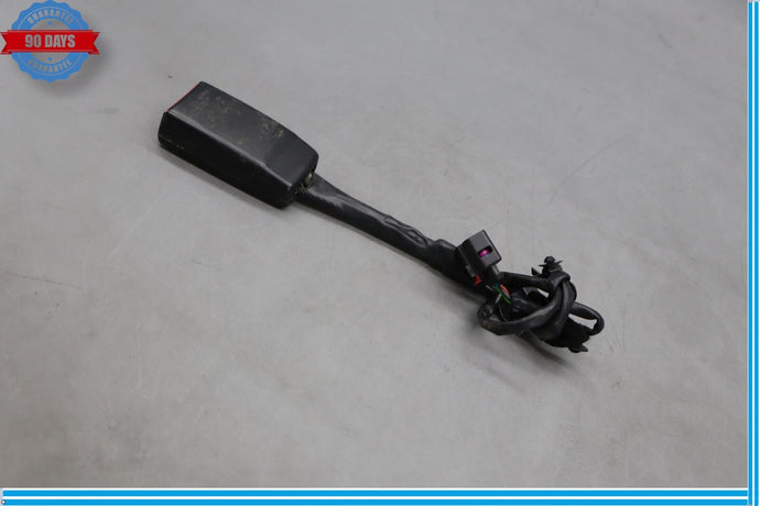 11-17 Volkswagen Touareg Front Right Side Seat Belt Seatbelt Buckle Oem