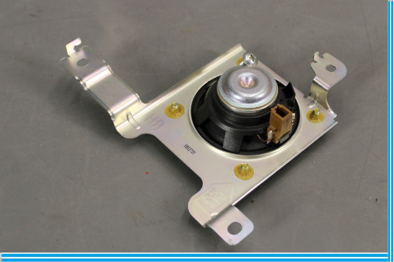 Load image into Gallery viewer, 11-21 Infiniti QX56 QX80 Rear Right Passenger Side Upper Bose Audio Speaker Oem

