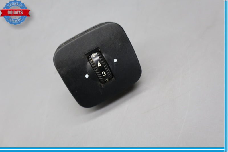 Load image into Gallery viewer, 00-12 Mercedes W220 S600 Rear Left Side Lumbar Control Switch 2208000878 Oem

