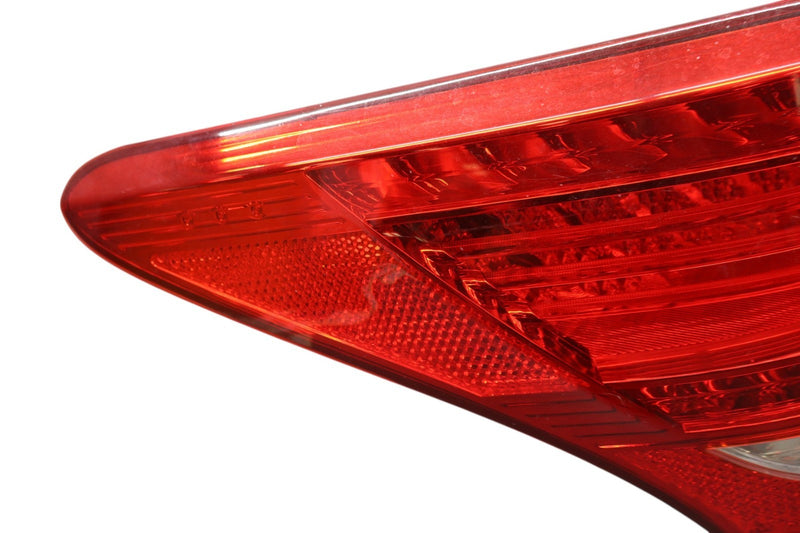 Load image into Gallery viewer, 11–13 Hyundai Equus Signature Left Driver Side Rear Taillight Assembly Oem
