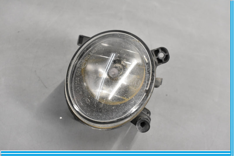 Load image into Gallery viewer, 09-12 Audi A4 Front Left Driver Side Foglight Fog Light Lamp Oem
