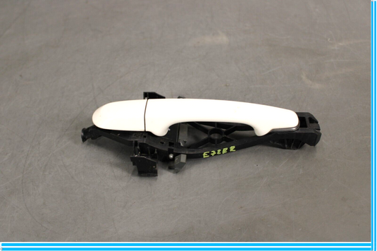 09-15 Jaguar XF XFR X250 Rear Right Side Exterior Door Handle w/ Bracket Oem