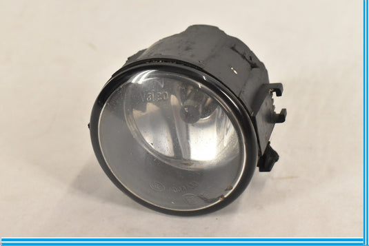 11-18 Porsche Cayenne 958 Front Left or Right Side  Fog Light DAMAGED OEM
