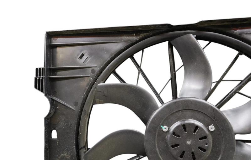 Load image into Gallery viewer, 03-11 Mercedes CLS550 E350 Engine Motor Cooling Radiator Fan Motor W/Shroud Oem
