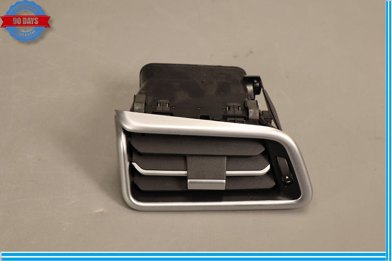 Load image into Gallery viewer, 2014 - 2019 Maserati Ghibli Front Left Dashboard A/c Air Vent Grille Oem
