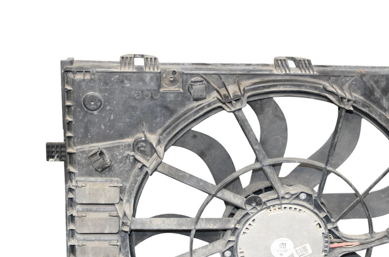 Load image into Gallery viewer, 11-17 Volkswagen VW Touareg Engine Radiator Cooling Fan Motor 7P0121207A Oem
