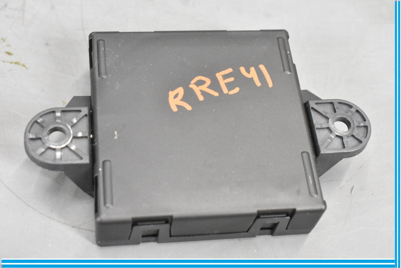 Load image into Gallery viewer, 08-14 Mercedes CLS550 W218 Rear Right Passenger Side Door Control Module Oem
