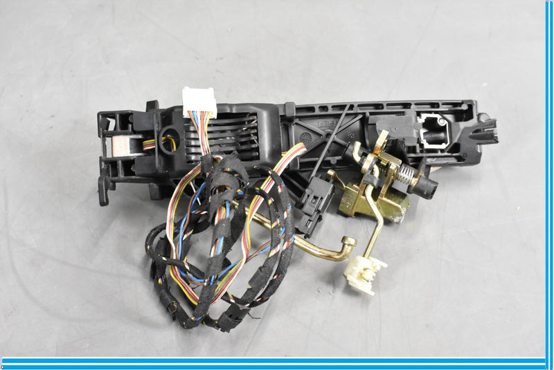 Load image into Gallery viewer, 00-06 Mercedes S600 Rear Right Passenger Side Door Exterior Lock Handle Oem
