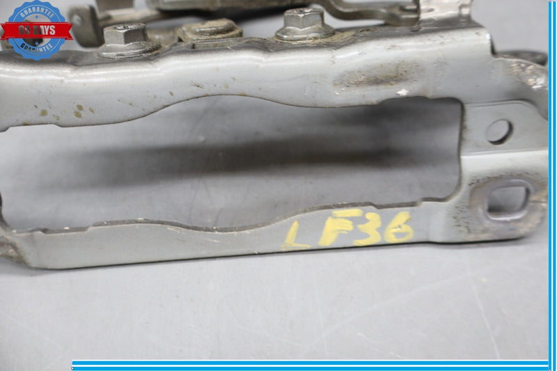 Load image into Gallery viewer, 08-18 Mercedes CLS550 CLS400 Front Left Side Hood Hinge Lock Oem

