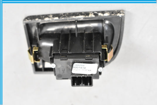 03-12 Maserati Quattroporte M139 Rear Left Side Door Switch Button Oem