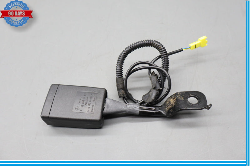 Load image into Gallery viewer, 12-19 Mercedes GL450 GL550 X166 Front Right Passenger Seat Belt Buckle Black Oem
