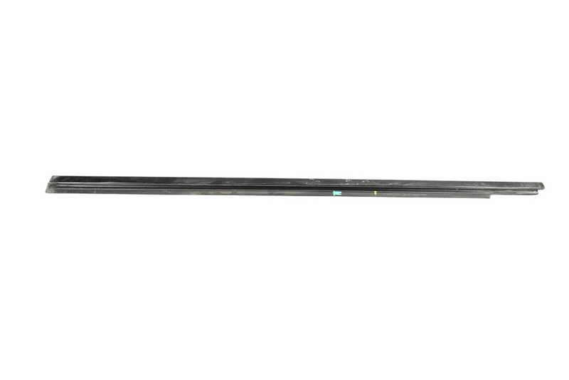 Load image into Gallery viewer, 14-20 Maserati Quattroporte Front Left Door Window Belt Molding 6701554040 Oem

