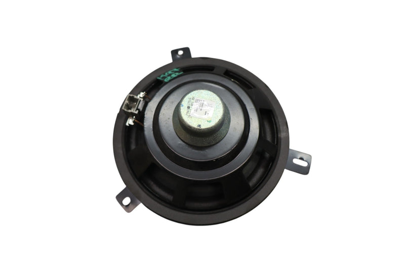 Load image into Gallery viewer, 14-17 Maserati Ghibli Quattroporte Front or Rear Left Side Door Speaker Oem
