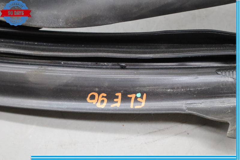 Load image into Gallery viewer, 14-20 Maserati Ghibli Front Left Side Door Body Weatherstrip Gasket Seal Oem
