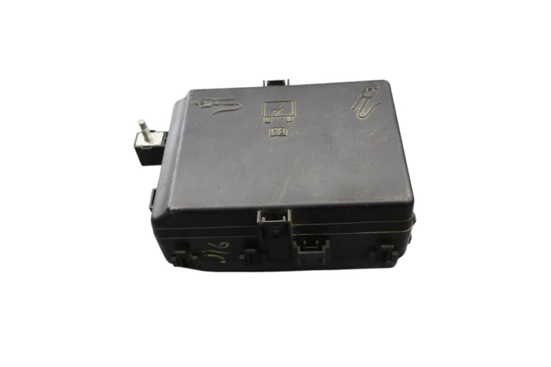Load image into Gallery viewer, 14-18 Maserati Ghibli M157 Engine Fuse Box Battery Relay Assembly Oem
