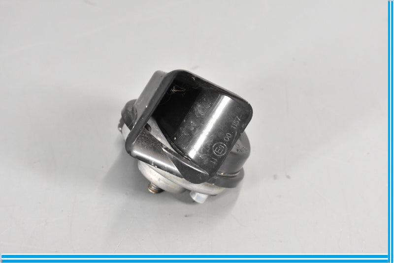 Load image into Gallery viewer, 12-18 BMW 650i 640i F12 High Note Tone Horn Signal Oem
