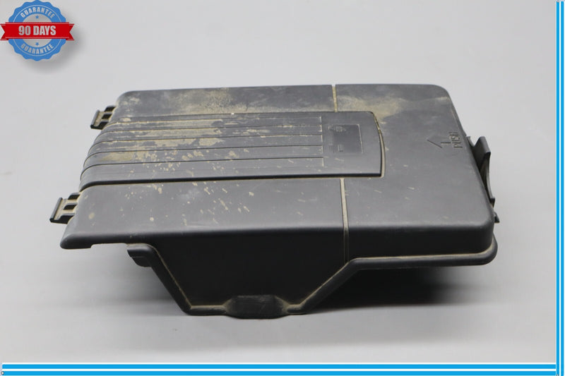 Load image into Gallery viewer, 06-18 Audi A3 A3 Quattro Battery Tray Box Upper Cover Lid Black 3C0915443 Oem
