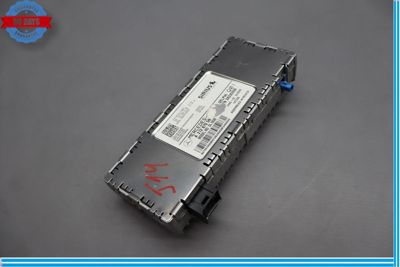Load image into Gallery viewer, 10-17 Mercedes W164 GL450 ML350 Sirius Satellite Radio Receiver A2129027903 Oem
