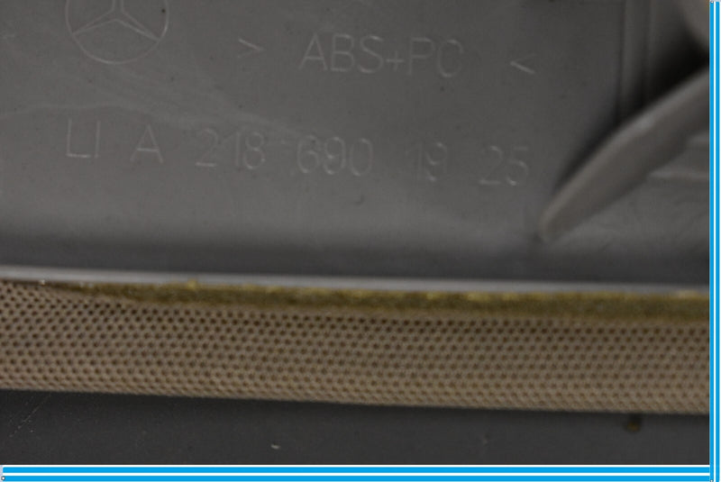 Load image into Gallery viewer, 12-18 Mercedes CLS550 Rear Left Driver Lower Quarter C Pillar Trim Cover Oem
