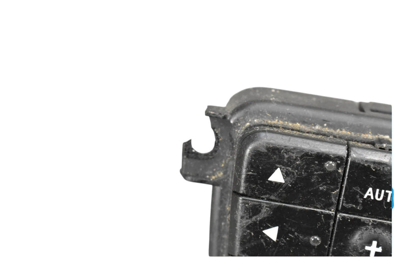 Load image into Gallery viewer, 04-19 Maserati Quattroporte Grancabrio M139 AC Heater Climate Control Switch Oem
