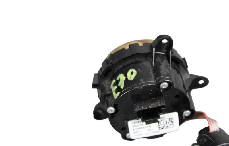Load image into Gallery viewer, 07-10 Mercedes W216 S550 Steering Wheel Switch Control Button A2218210551 Oem
