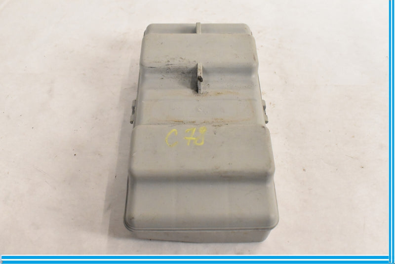 Load image into Gallery viewer, 00-09 Mercedes R230 SL500 S500 Seat Vacuum Pump Reservoir Tank 2208050119 OEM
