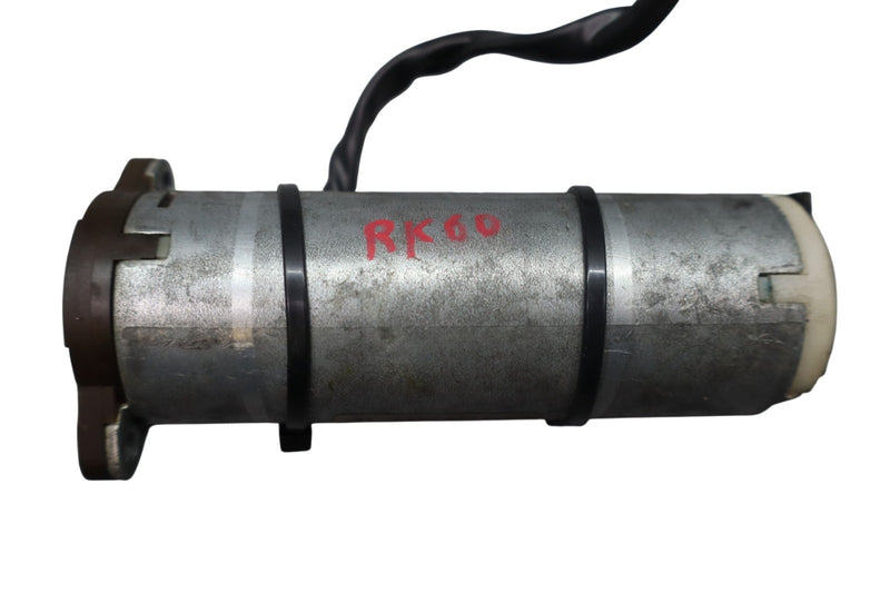 Load image into Gallery viewer, 03-12 Mercedes R230 SL500 Front Right Passenger Side Seat Adjustment Motor Oem
