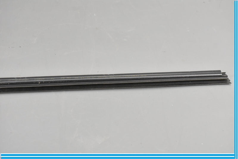 Load image into Gallery viewer, 18-20 Jaguar E-Pace Front Right Door Window Inner Weatherstrip Seal Oem
