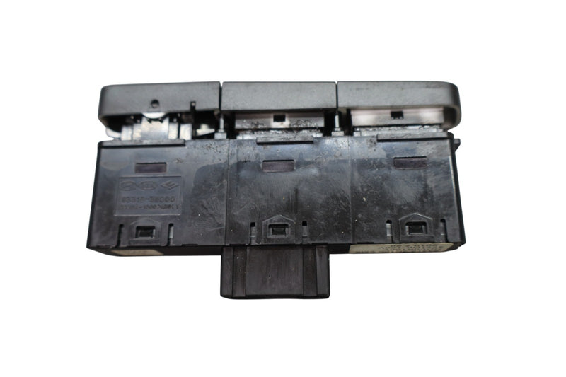 Load image into Gallery viewer, 11-13 Hyundai Equus SIG Left Side Seat Heat Switch Control 933153N100 Oem
