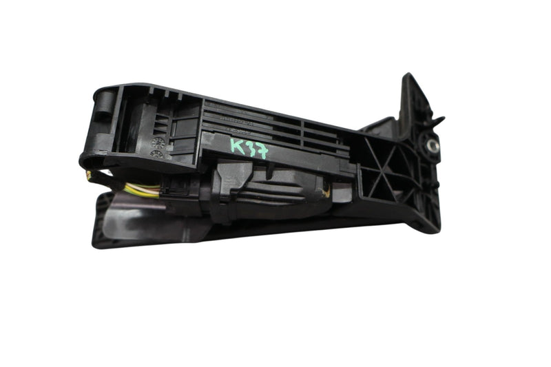 Load image into Gallery viewer, 14-21 BMW I01 i3 i3s Engine Gas Acceleration Accelerator Throttle Pedal Oem
