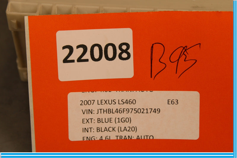 Load image into Gallery viewer, 07-09 Lexus LS460 Rear Trunk Lid Junction Block Fuse Box 8267050091 Oem
