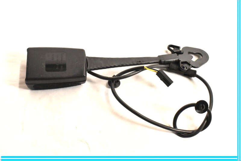 Load image into Gallery viewer, 2011-2018 PORSCHE CAYENNE - Front LEFT SEAT BELT Buckle / Receiver 95880375500
