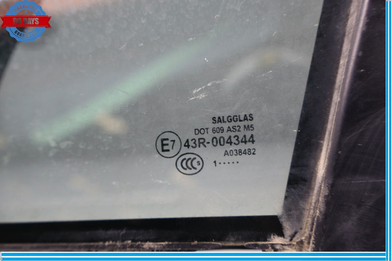 Load image into Gallery viewer, 11-17 Volkswagen VW Touareg Front Left Side Door Quarter Auto Vent Glass Oem
