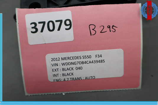 10-13 Mercedes W221 S550 S400 Rear Right Window Glass Shade Regulator Switch Oem
