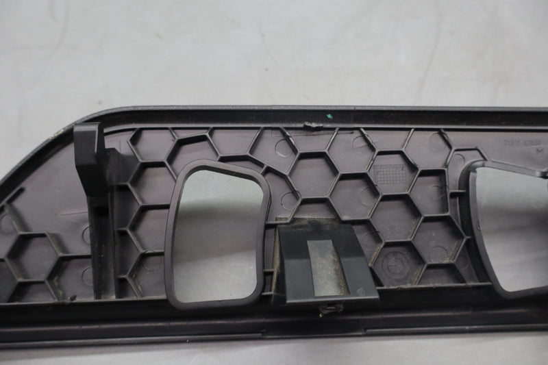 Load image into Gallery viewer, 14-21 BMW I01 i3 101 Front Right Passenger Side Seat Outer Trim Cover Panel Oem
