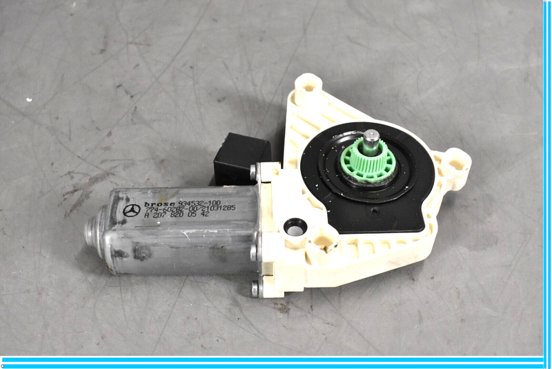 Load image into Gallery viewer, 10-20 Mercedes CLS550 CLS63 SL550 E350 Front Right Window Regulator Motor Oem
