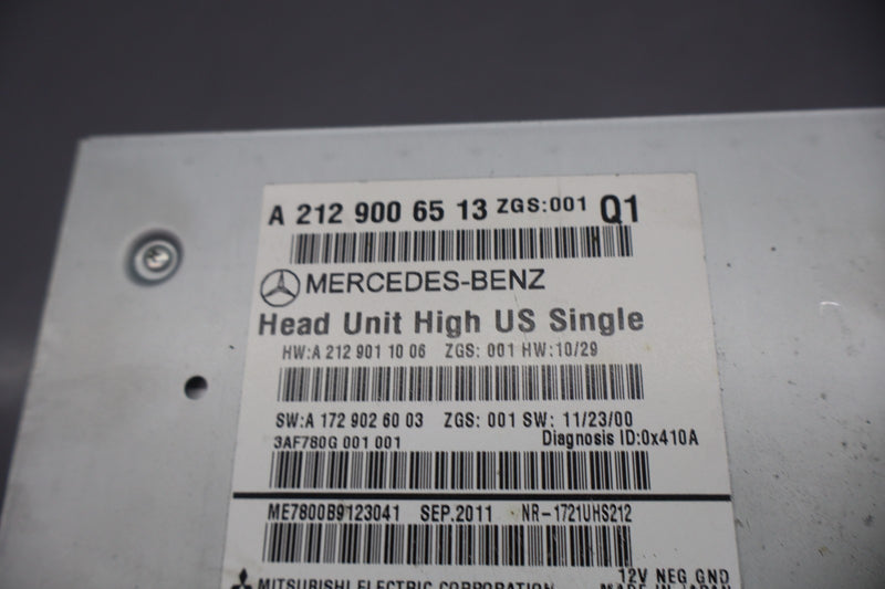 Load image into Gallery viewer, 12-14 Mercedes W204 C350 C300 CD Player Navigation Radio Receiver Head Unit Oem
