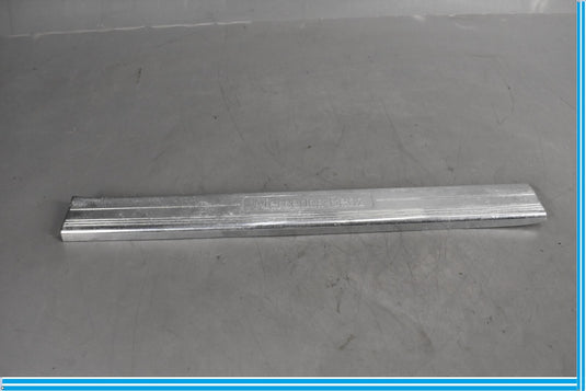 06-08 Mercedes CLS550 W219 Front Right Outer Door Sill Trim Cover Oem