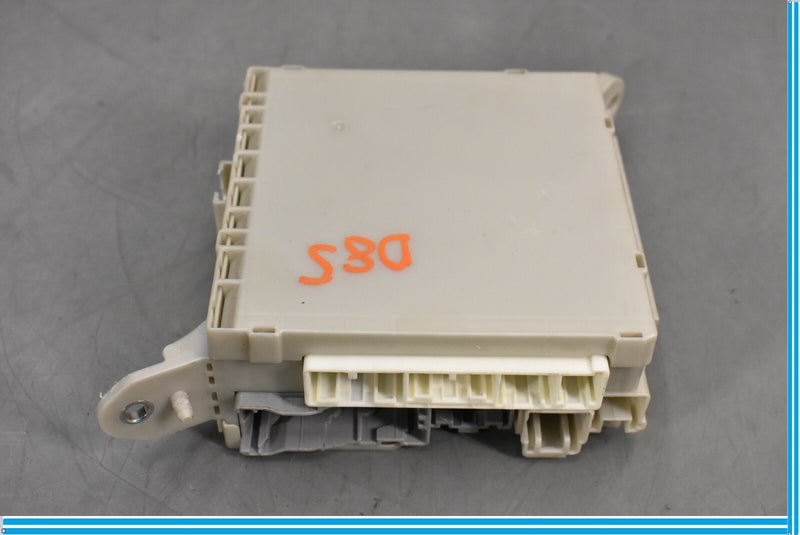 Load image into Gallery viewer, 07-09 Lexus LS460 XF40 Front Left Driver Side Junction Fuse Box 82672-50120 Oem
