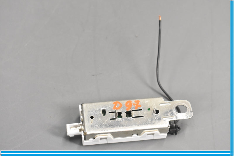 Load image into Gallery viewer, 18-20 Jaguar E-Pace Antenna Amplifier Booster Module Oem
