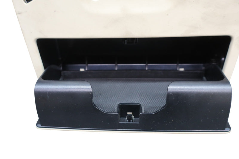 Load image into Gallery viewer, 12-18 Audi A7 A6 Quattro Front Overhead Console Dome Light Lamp 4G0959719 Oem
